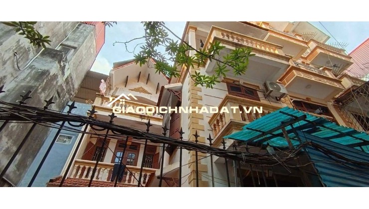 Bán nhà 113m, 3 tầng, mặt tiền 9m; ngõ 3m; giá chào 19,8 Tỷ